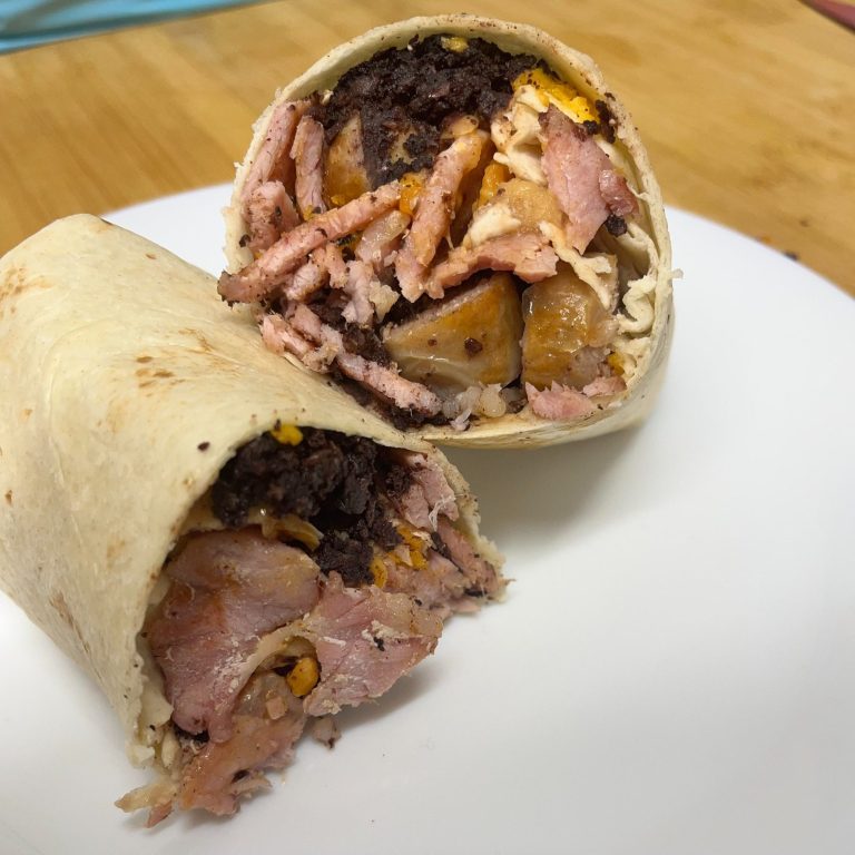 Our OG Breakfast Wrap™ contains Sausage, Bacon, Stornoway Black Pudding, Heinz™ baked beans and Orkney Chaddar.